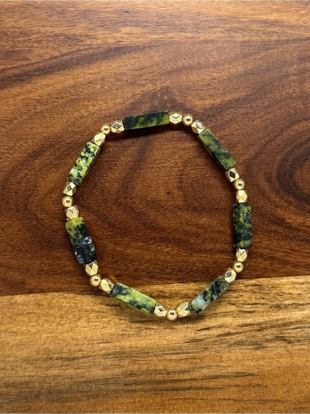 ✨ Handmade Serpentine Stretch Bracelet ✨